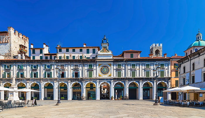 Brescia - die Piazza della Loggia Brescia - die Piazza della Loggia