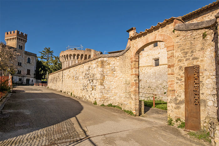 Porta Nuova in Colle di Val d'Elsa Porta Nuova in Colle di Val d'Elsa