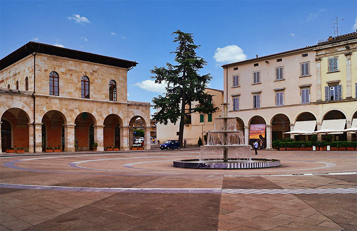 Platz in Colle di Val d’Elsa Platz in Colle di Val d’Elsa
