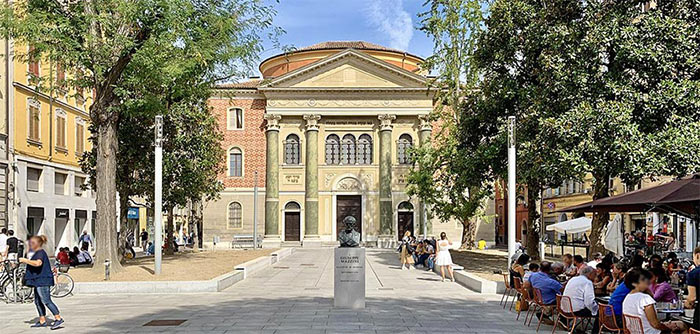 Piazza Giuseppe Mazzini in Modena 