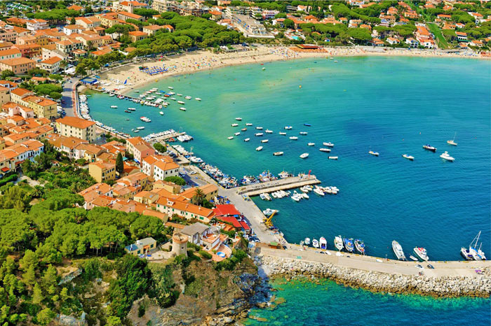 Marina di Campo - Haptort von Campo nell’Elba Marina di Campo - Haptort von Campo nell’Elba