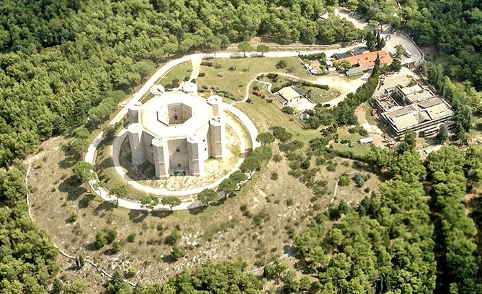 Castel del Monte - Luftaufnahme