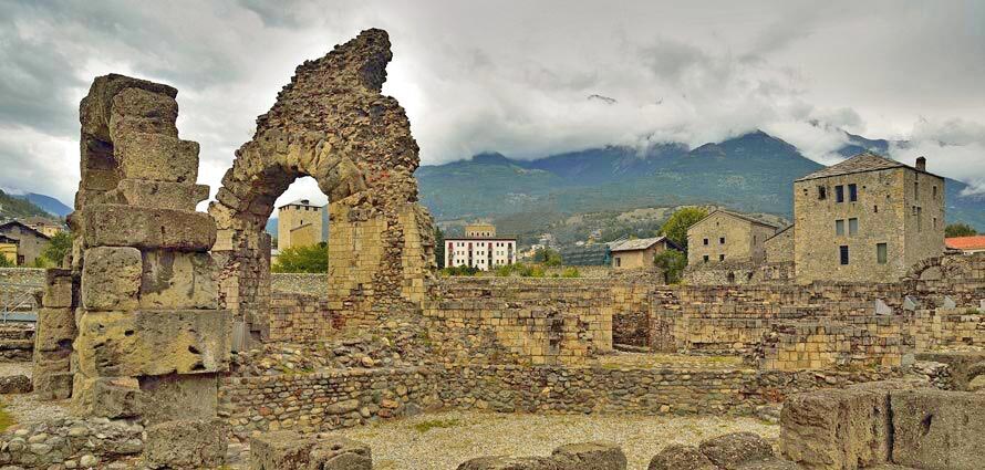 Römisches Theater in Aosta