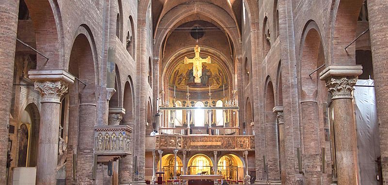 Kathedrale von Modena - Mittelschiff
