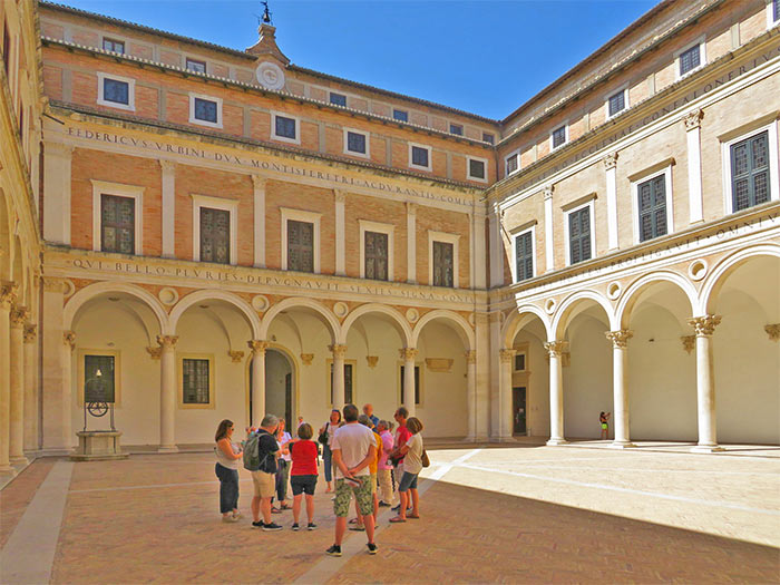 Palazzo Ducale- Hof Palazzo Ducale- Hof