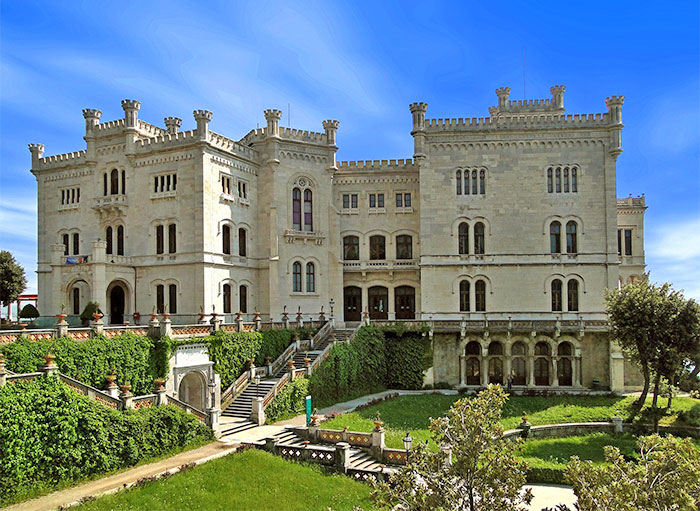 Schloss kurnik.