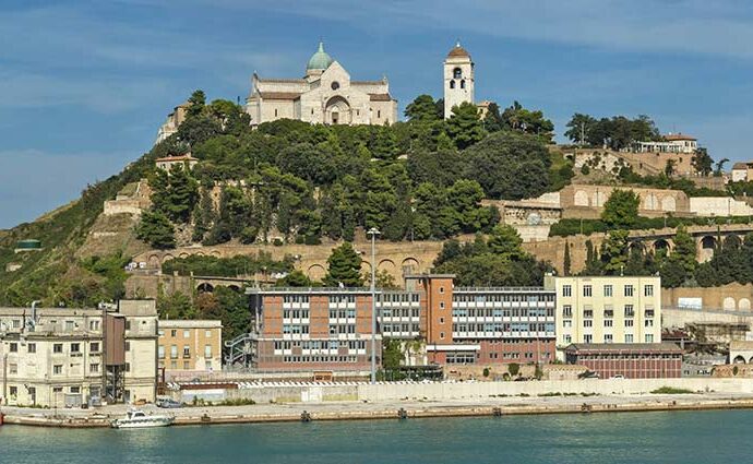 Ancona - Küste und Kathedrale