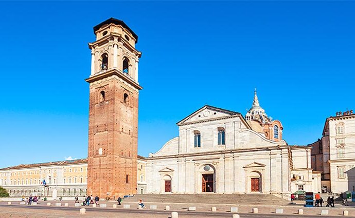Turin Dom