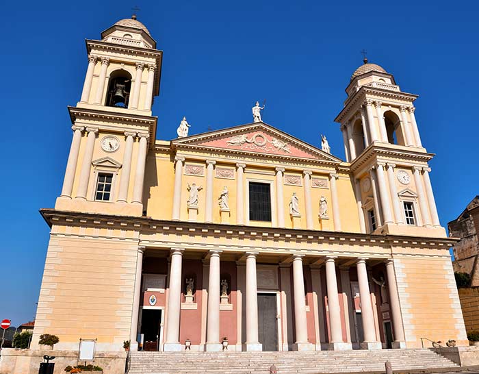 Basilika San Maurizio
